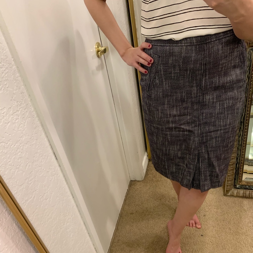 NWT Ann Taylor chambray pencil skirt size 2